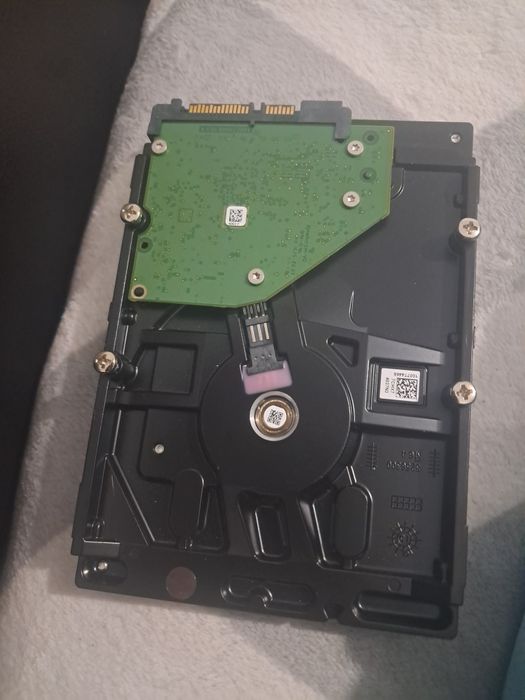 Hdd 1TB Sata  urgent