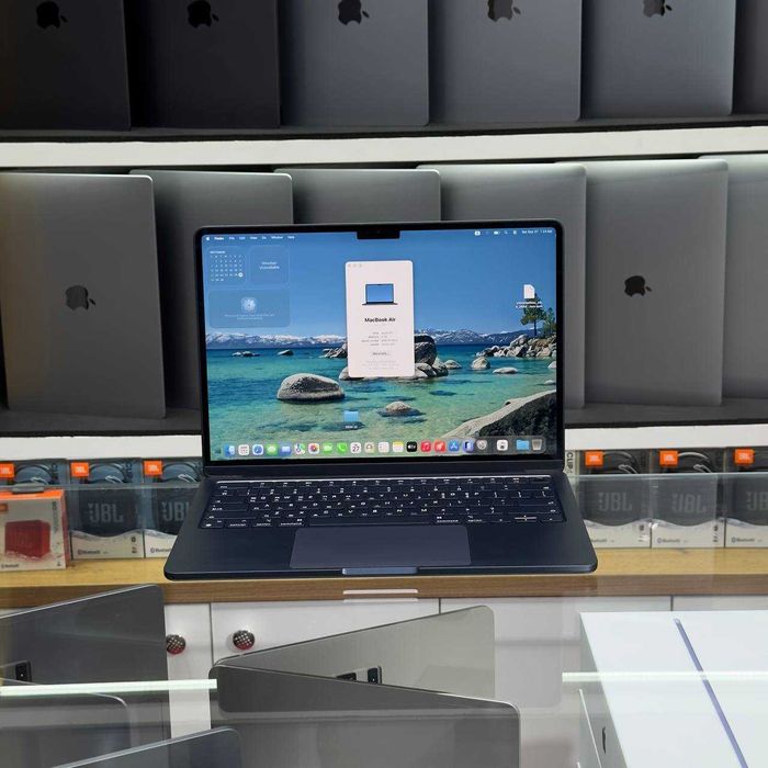 Macbook Air M2 512GB SSD Nasiya Savdo bor