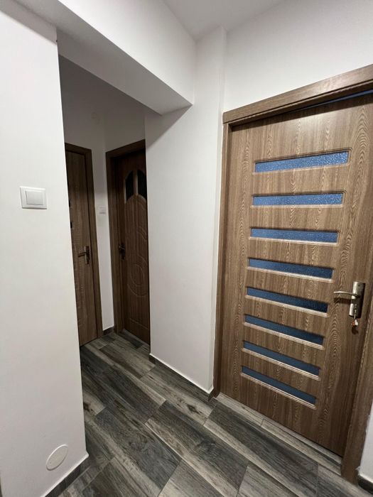 Inchiriez apartament 2 camere Central Pitesti
