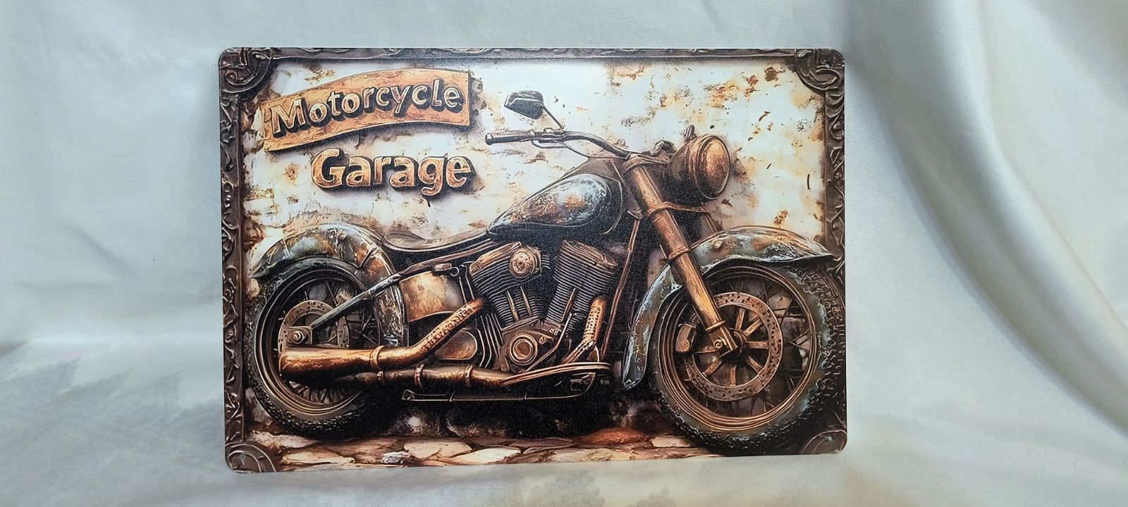 Винтидж метална табела с 3D ефект Motorcycle Garage