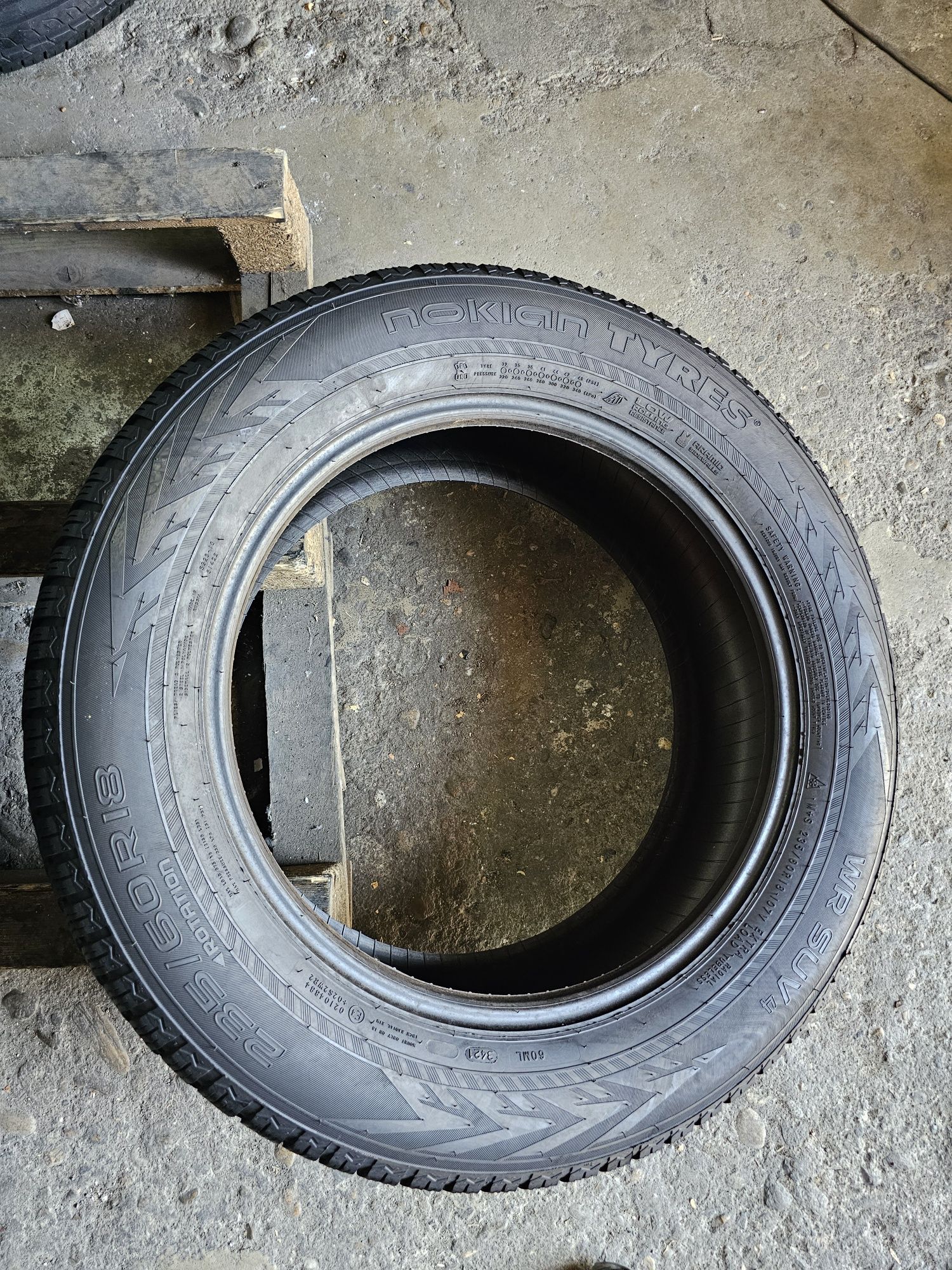 4 anvelope iarna 235 60 18 Nokian 2021