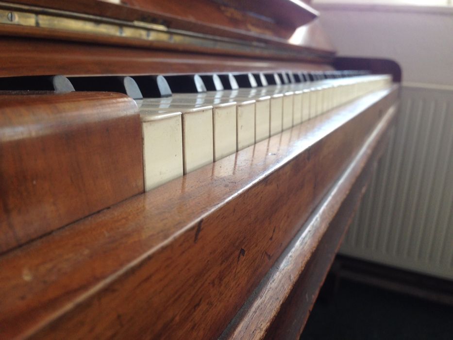 Pianina acustic Zeitter Winkelmann schimb cu yamaha electric YDP144