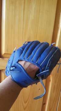 Manusa albastra baseball