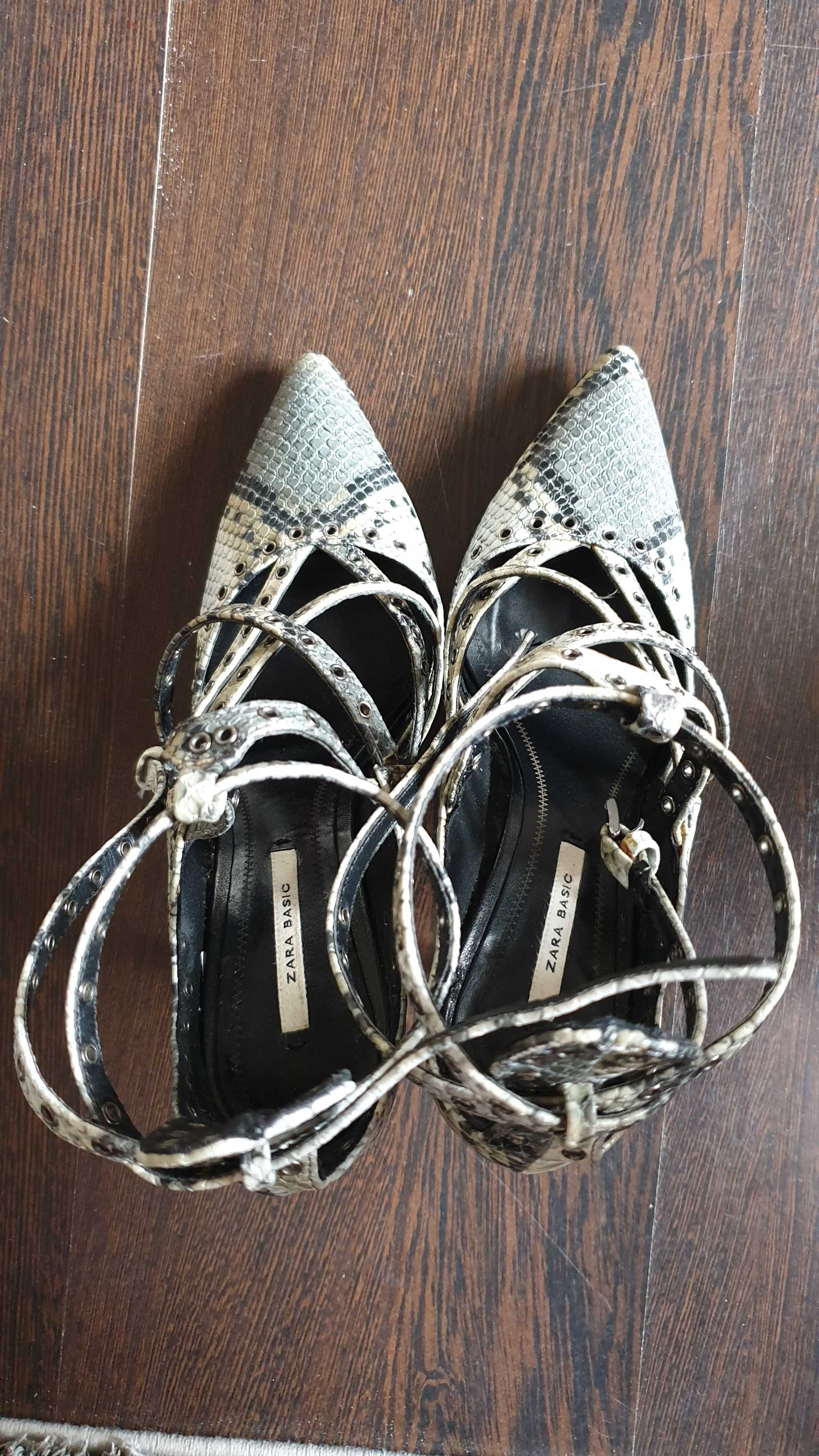 Pantofi , sandale Zara nr 36