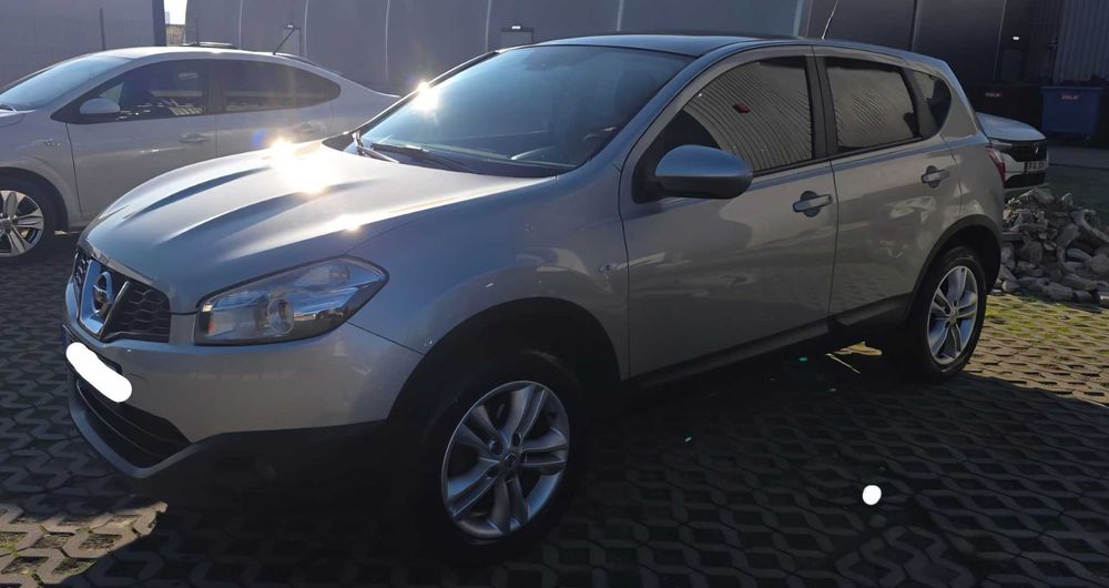 Nissan Qashqai 1.6 dCi 4x4 ,142000km ,2013