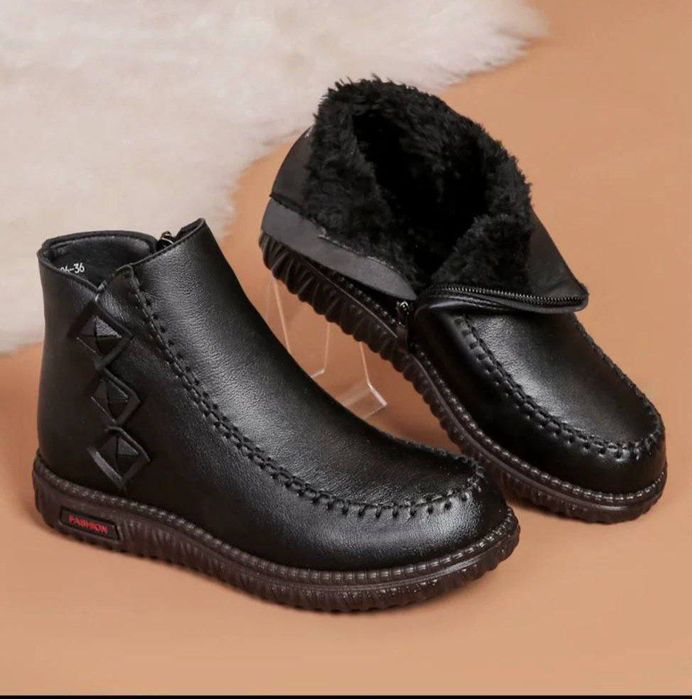 Сапожки в наличии