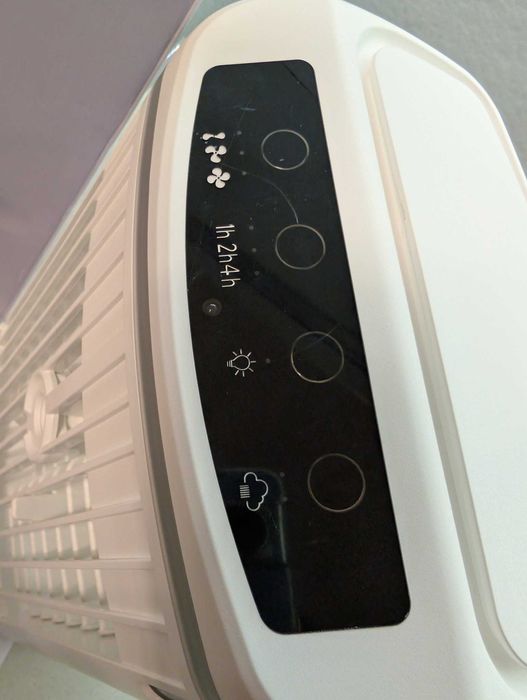 Aparat de aer conditionat si umidificator portabil