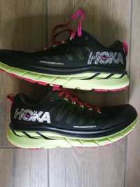 Hoka one one Challenger ATR  4