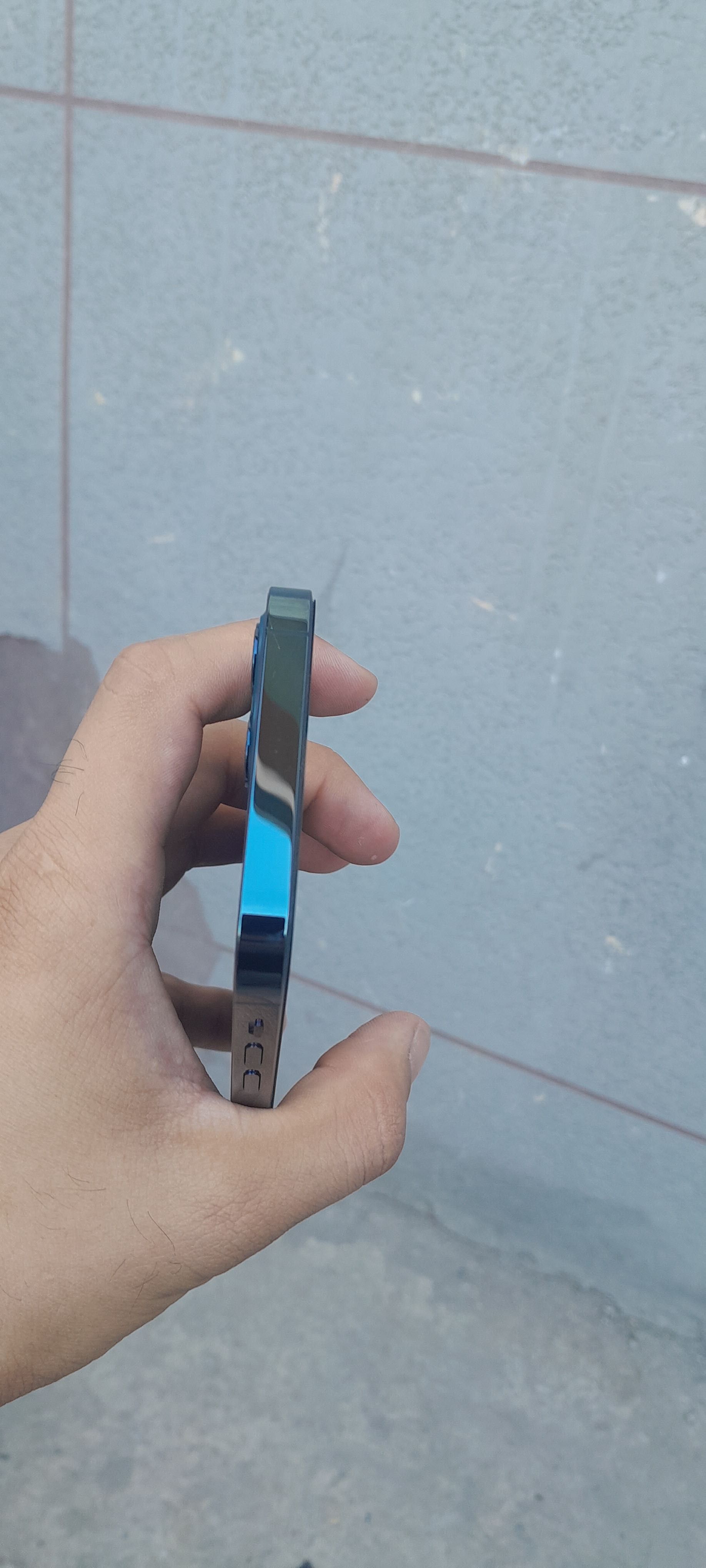 Iphone 12 pro ideal