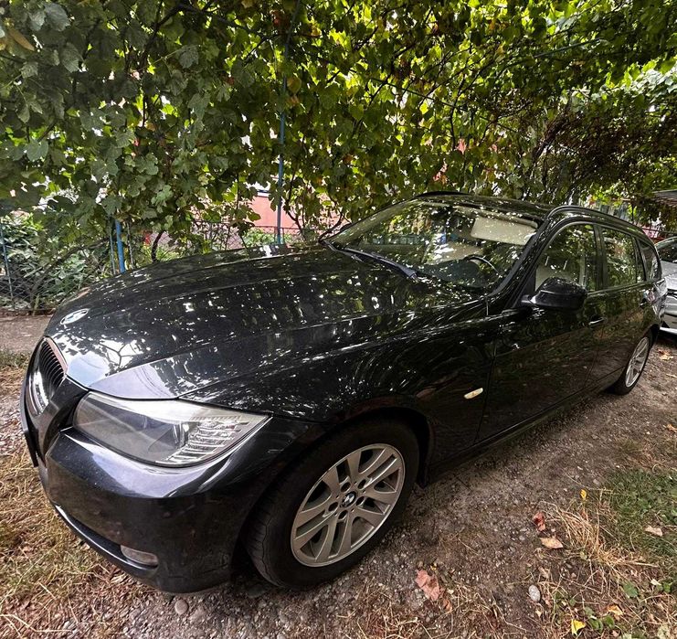 Vand BMW 316 D Anul de fabricatie 2011 PRET 4500 NEGOCIABIL