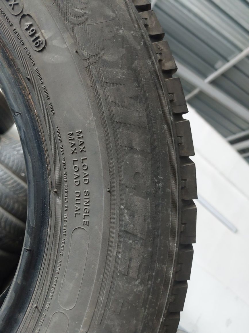 Бусови гуми 205/75/16C Michelin 4 броя комплект