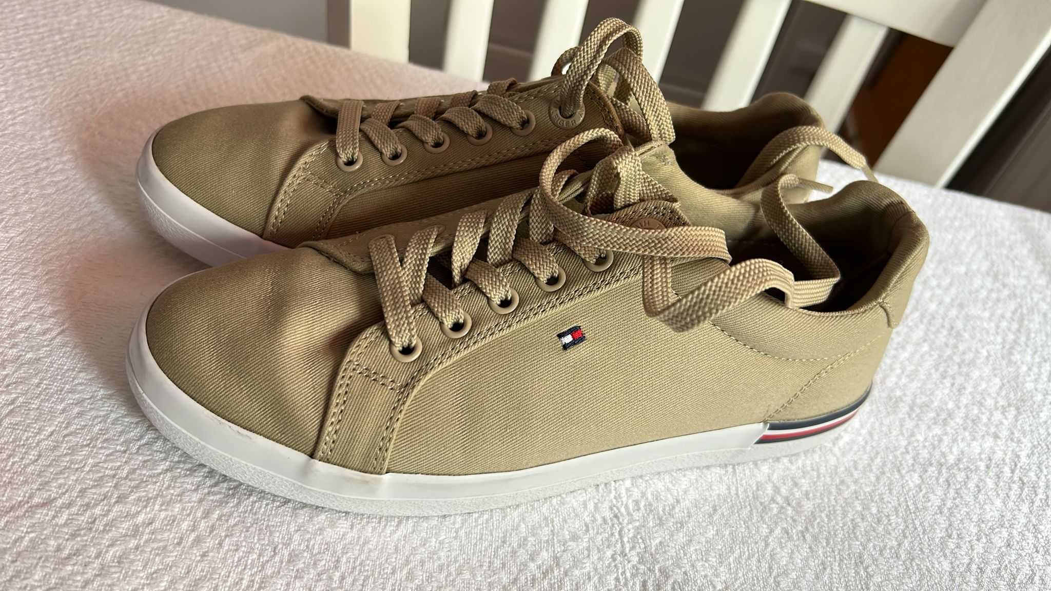 Vand tenisi Tommy Hilfiger