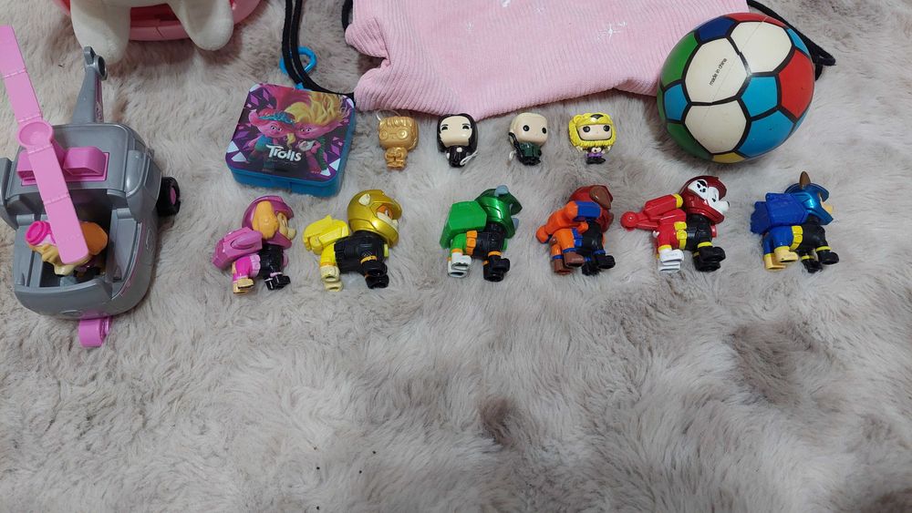 Loturi jucarii fete