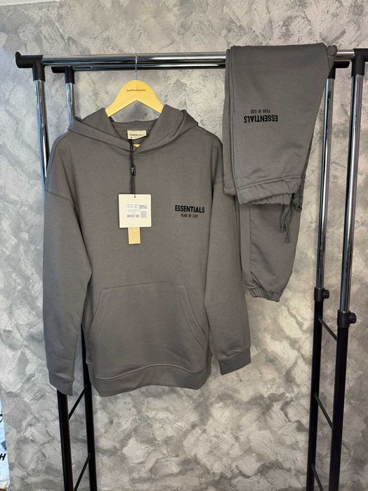 Trening/Compleu Essentials Fear Of God