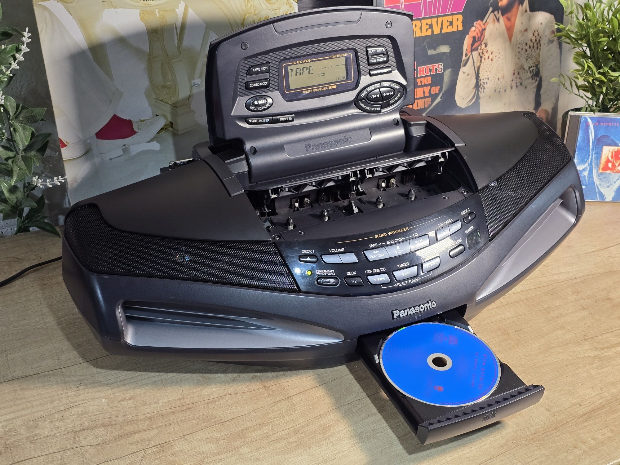 Boombox PANASONIC RX-ED77, radio casetofon cobra ,cd-player,  portabil
