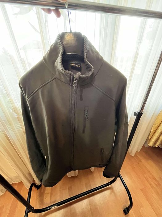 Jacheta Helikon DELTA, L