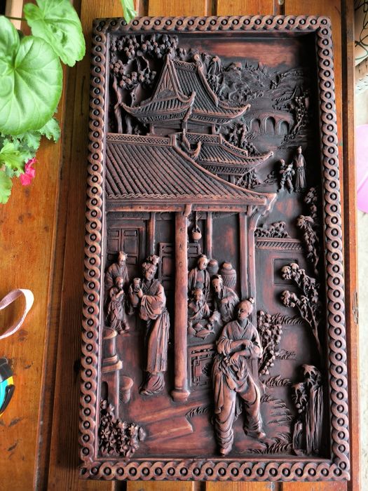 Tablou oriental scluptat