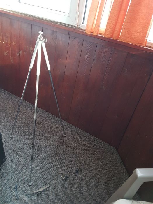 Trepied telescopic din oțel inoxidabil