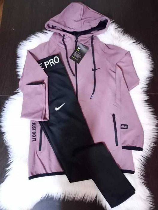 Дамски комплект 2 части - последни бройки