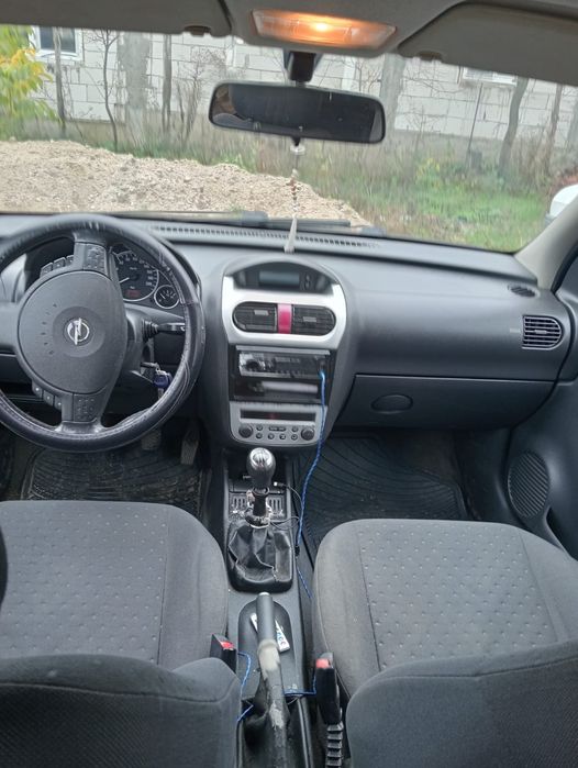 De vanzare opel corsa c stare buna masina are clima baga și cal și rec