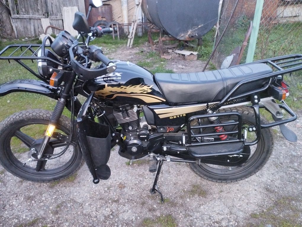 Мотоцикл Suzuki GSX 175куб