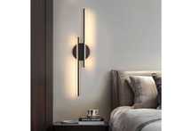 Aplica de perete LED, 24W, 2700 lm, aluminiu negru, lumina calda 3000K