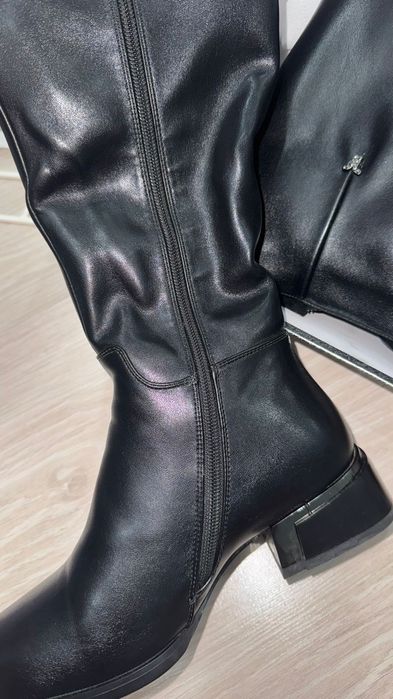 Ботфорты Лоро Пиано