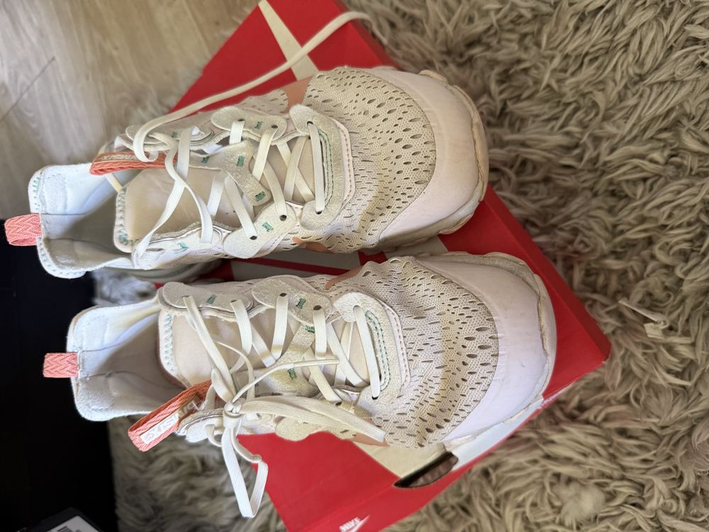 Nike маратонки за момиче 36,5 номер