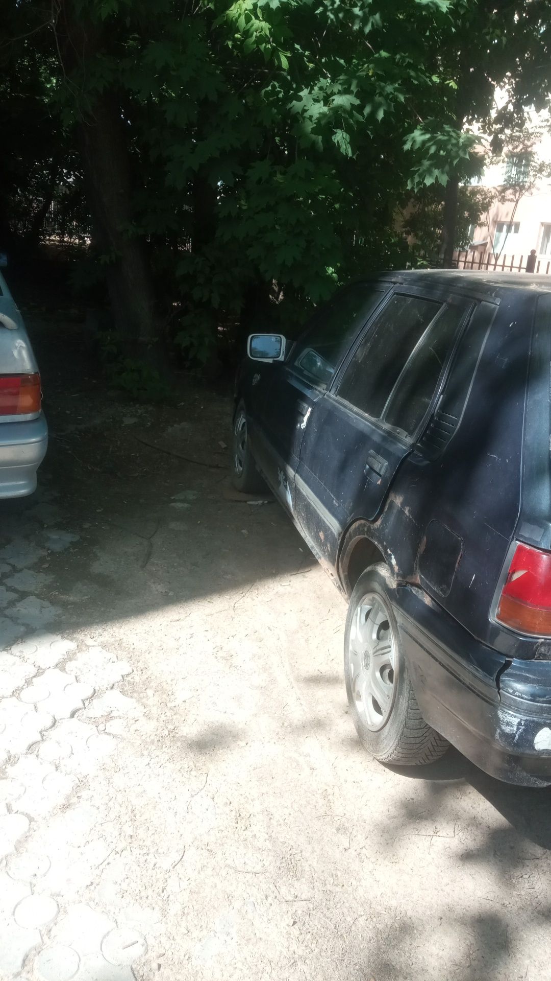 Продам машину nissan sunny