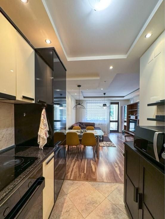 Дава се под наем Двустаен апартамент в София, Оборище - 70 кв.м за 650 € - Снимка #3