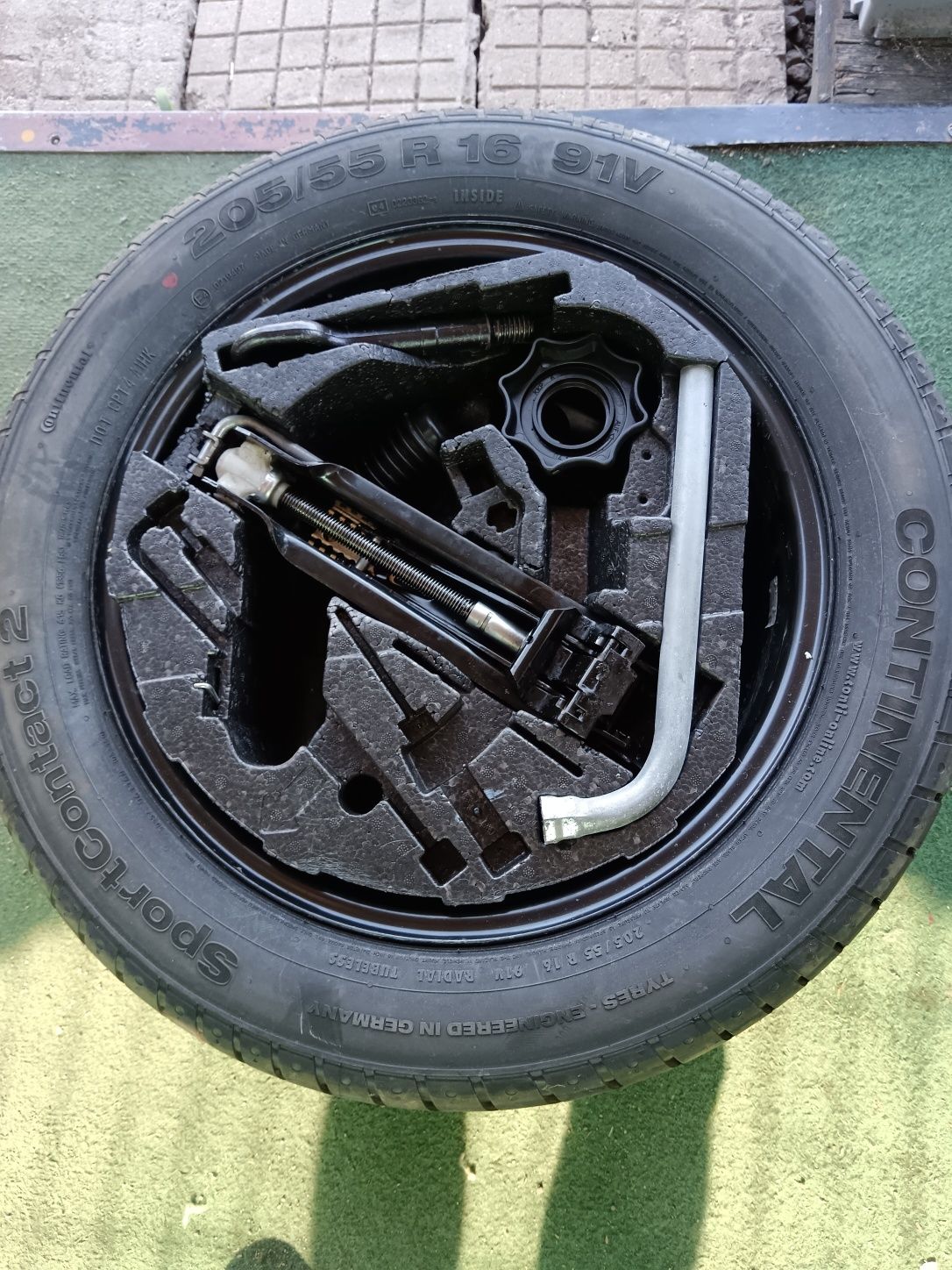 Резервна гума 16 цола 5 х 112 за Фолксваген Ауди Сеат Шкода VW Audi Sk