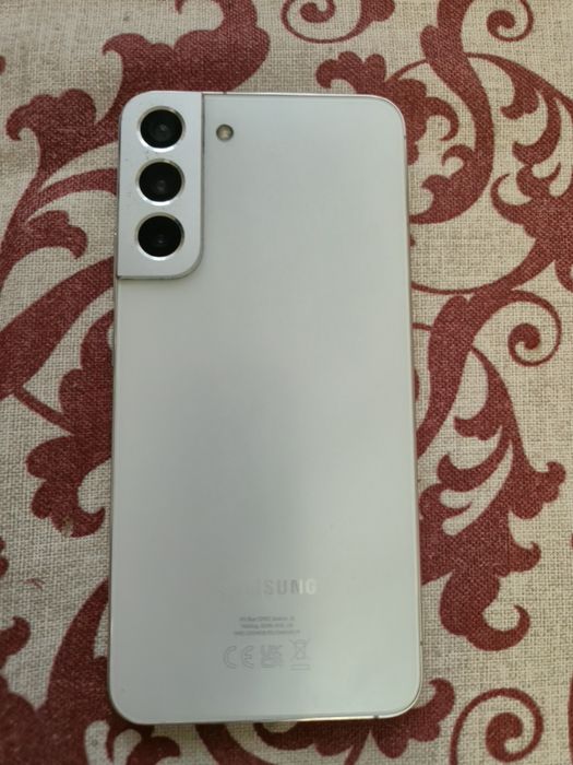 Telefon Samsung Galaxy S22+ 5G / 256 GB