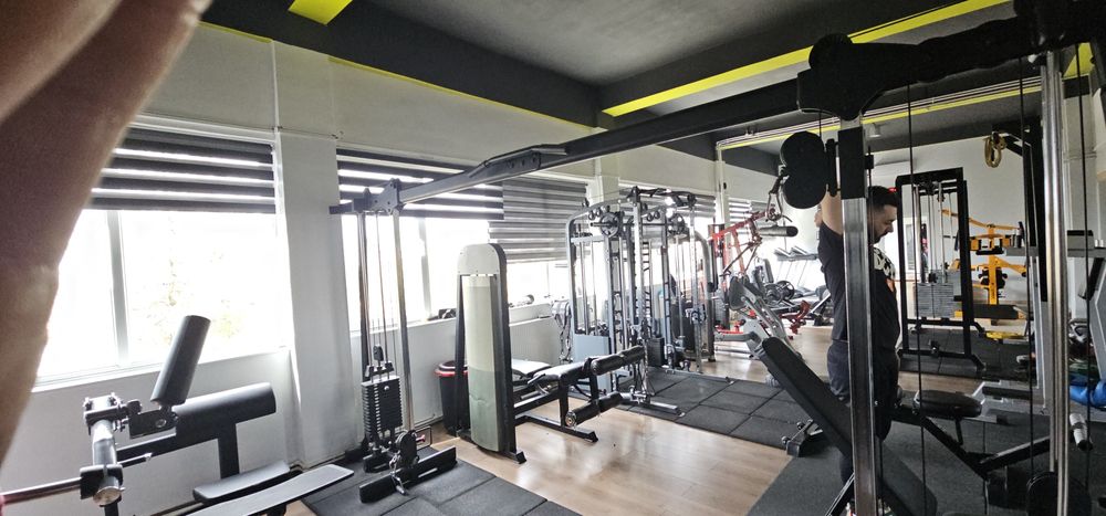 Aparat Multifunctional de Fitness Body-Solid GDCC250