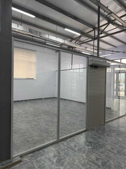 Сдаются бутики, торговые места, островки в ТД Жадыра по 7500 тг. за м2