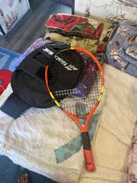 Продается теннисная ракетка