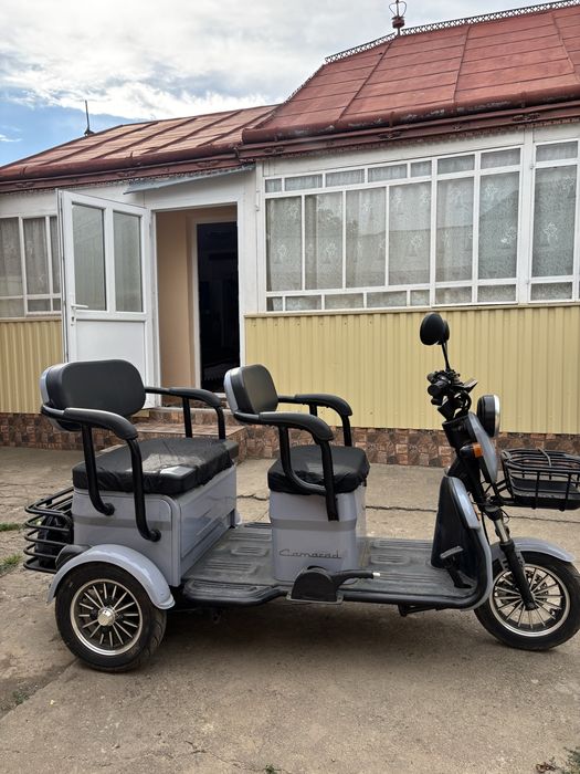 Tricicletă electrică Rotakt, 3 locuri, stare foarte bună