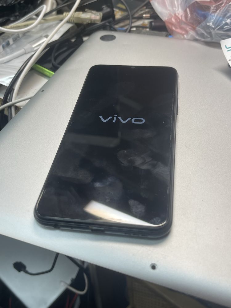 Vivo y2043 като нов