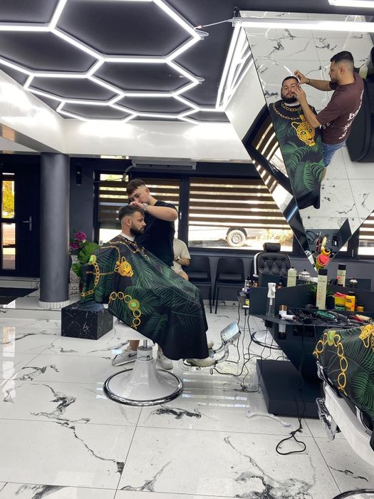 Posturi frizerie bărbați