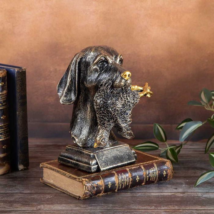 нова Статуетка Куче с Птица Фигура - Декорация за Ловец 20см