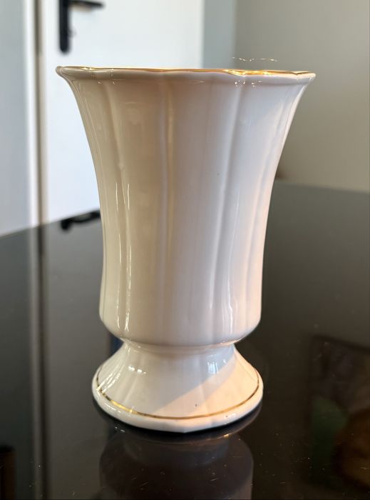 Ваза от фин костен порцелан Norcroft