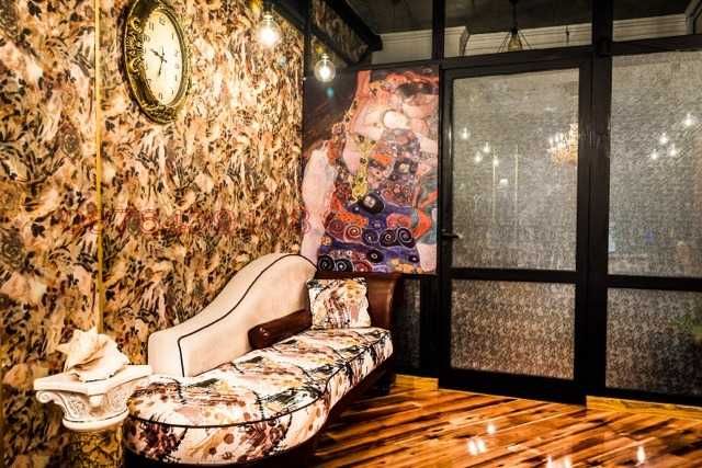 Продава се Тристаен апартамент в София, Център - 85 кв.м за 31648 €/кв.м - Снимка #1