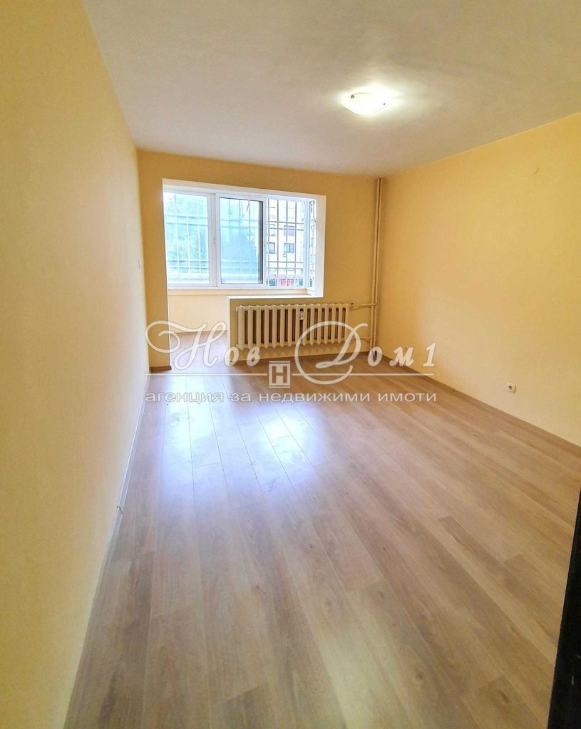 Продава се Офис в София, Борово - 250 кв.м за 1500 €/кв.м - Снимка #2