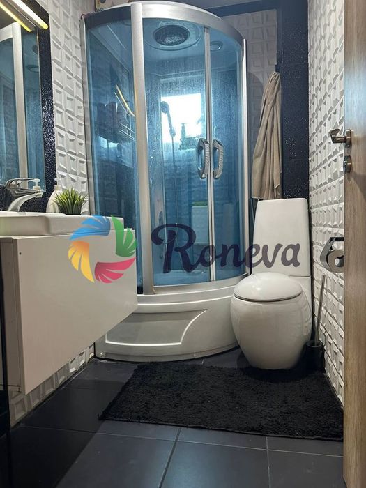 Тристаен луксозен апартамент Пчелина!