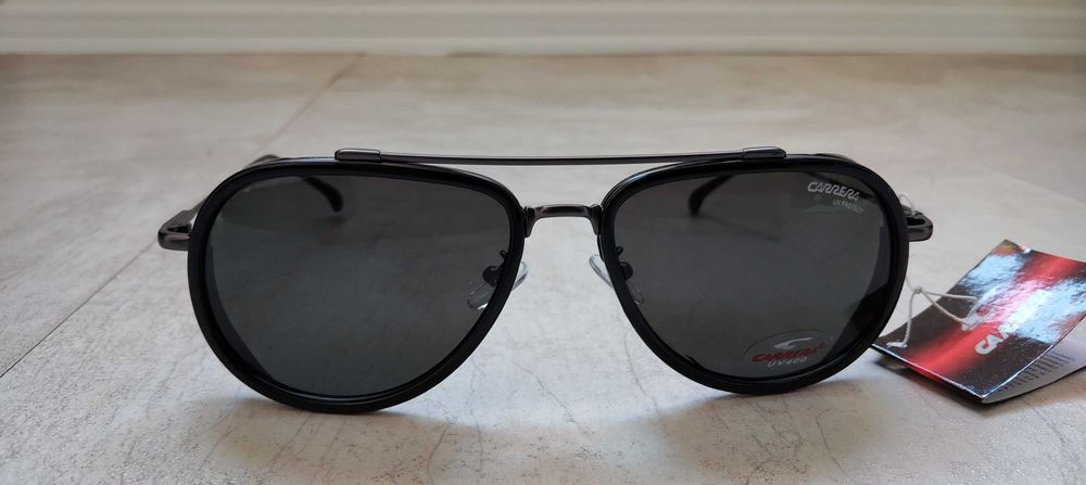 Слънчеви очила Carrera