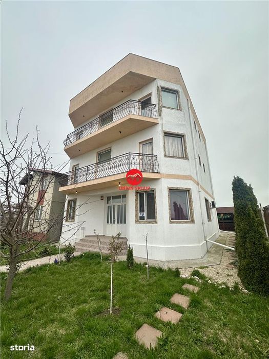 Afacere la cheie - Pensiune 11 camere si 11 bai - Costinesti