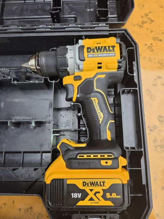 DEWALT DCD800 Безчетков акумулаторен