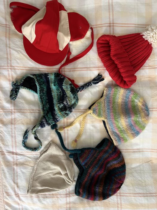 Детски зимни шапки по 5 лв.