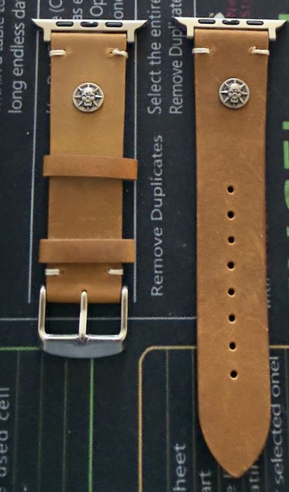 Кожаный ремешок на Apple Watch Ultra 1-2-3, Watch 7-11, SE