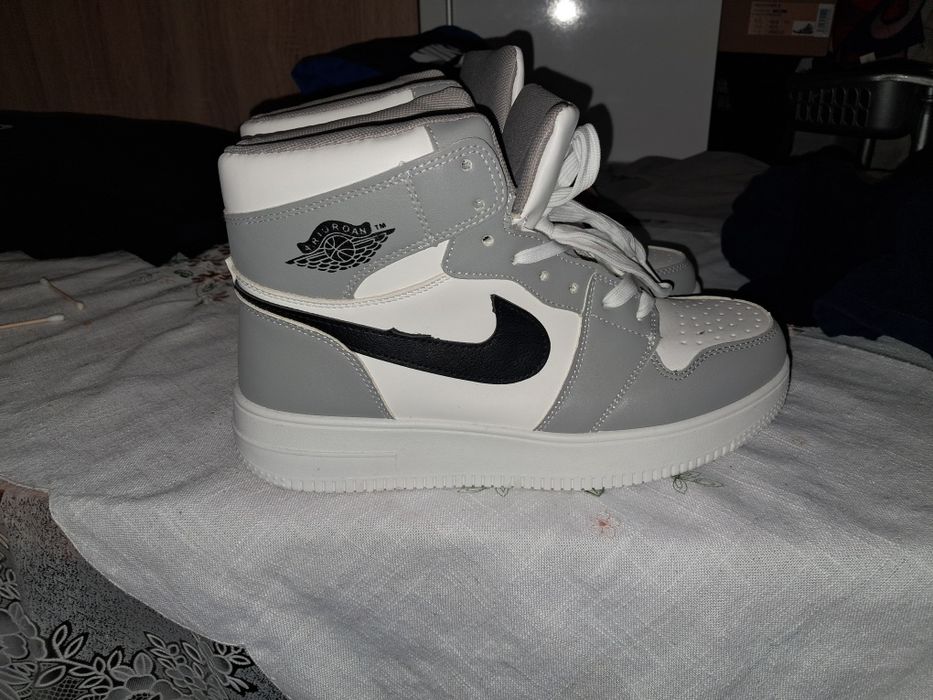 Зимни обувки на Nike