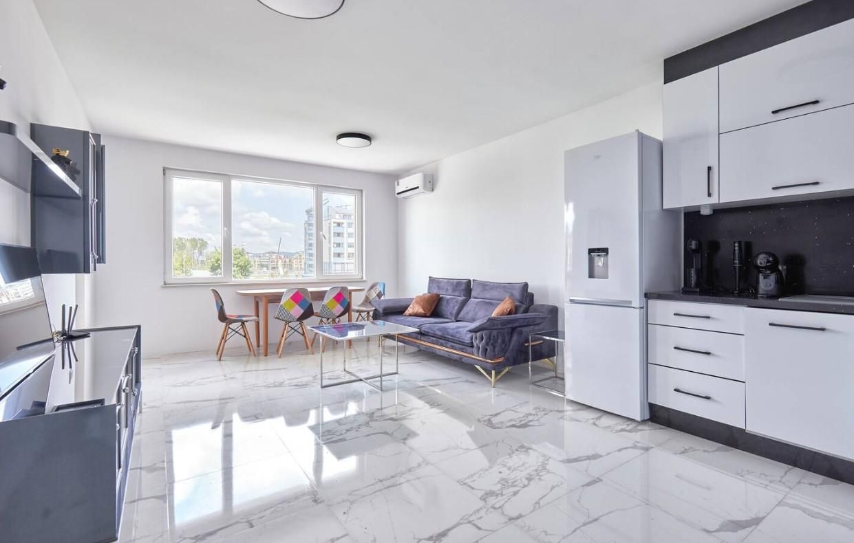 Продава се Тристаен апартамент в Несебър - 117 кв.м за 1368 €/кв.м - Снимка #1
